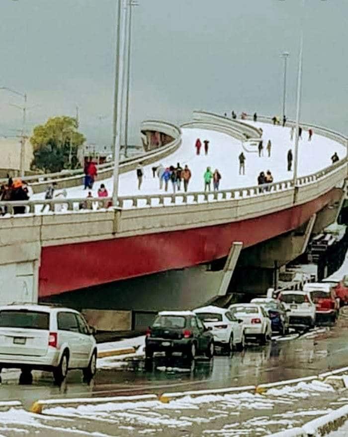 Nevada en Saltillo 2017 - Distribuidor Vial El Sarape 2