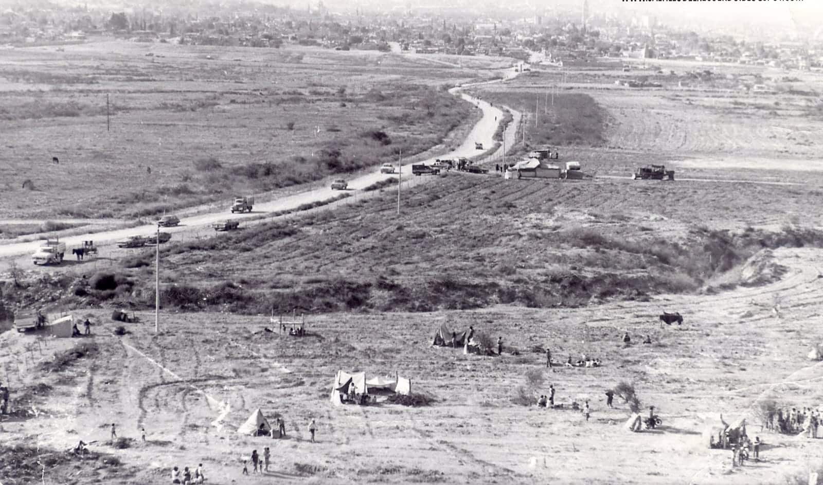 Vista de Saltillo en 1982 desde la Col. Universidad Pueblo 2 Vista de Saltillo en 1982 desde la Col. Universidad Pueblo 2