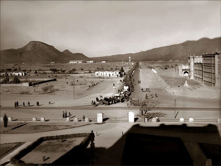 La Avenida Universidad de Saltillo durante 1951 1
