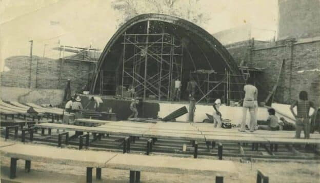 Construcción de la Concha Acústica de Saltillo 1