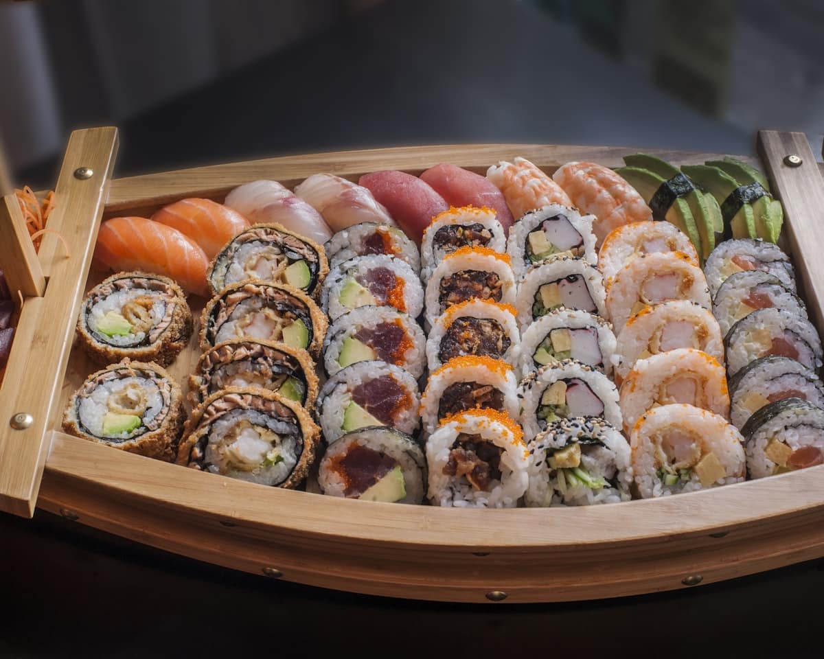 Rollos de sushi en Morocos Cocina Adictiva, restaurante en Saltillo Coahuila